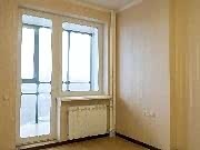 Ремонт комнаты - установлены новые окна и радиатор